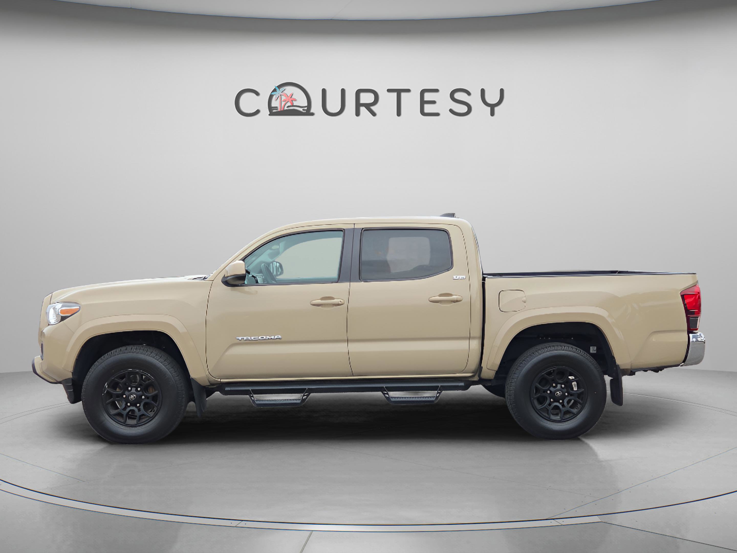 Used 2019 Toyota Tacoma SR5 image 3