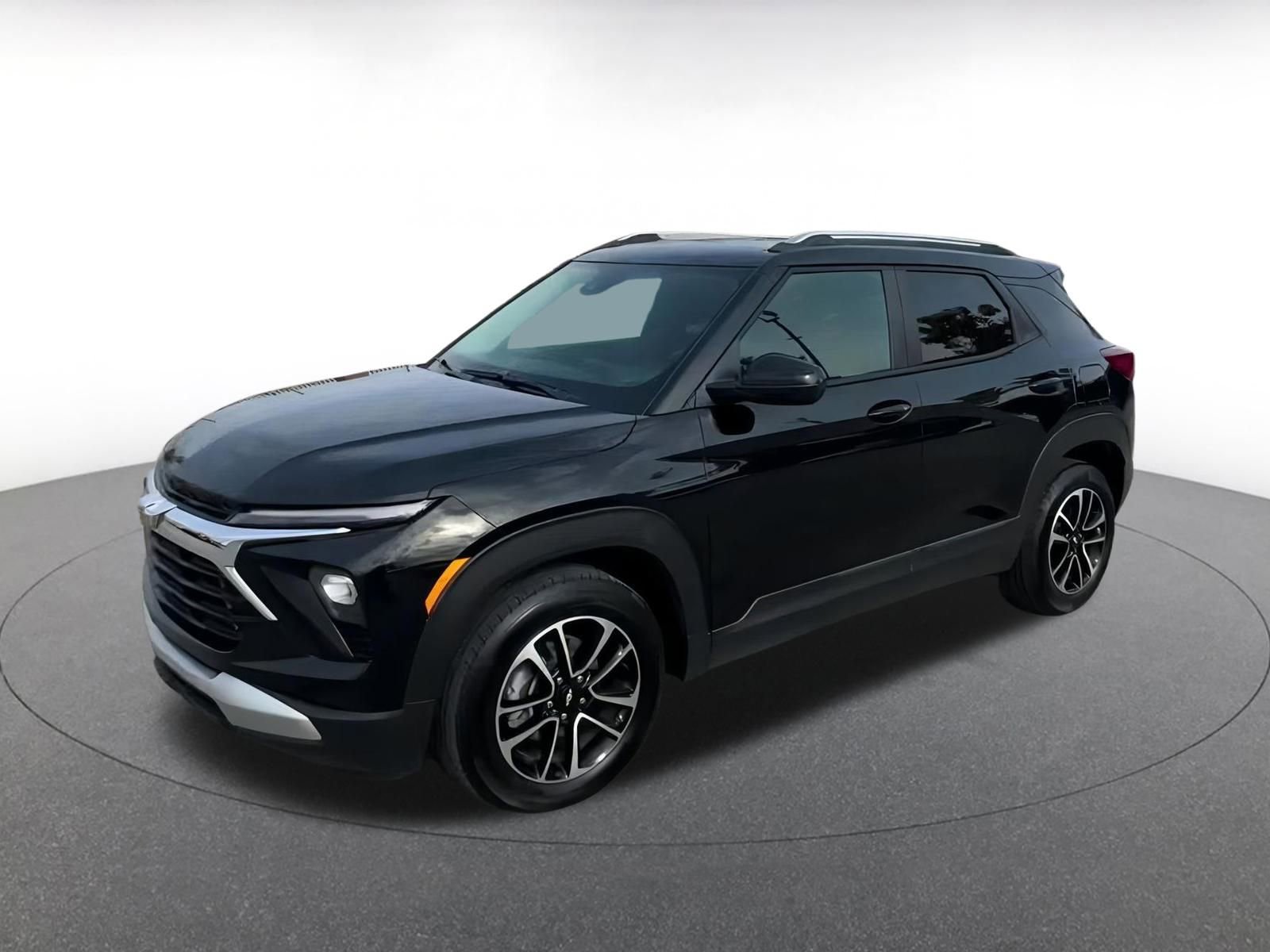 Used 2025 Chevrolet TrailBlazer LT image 8