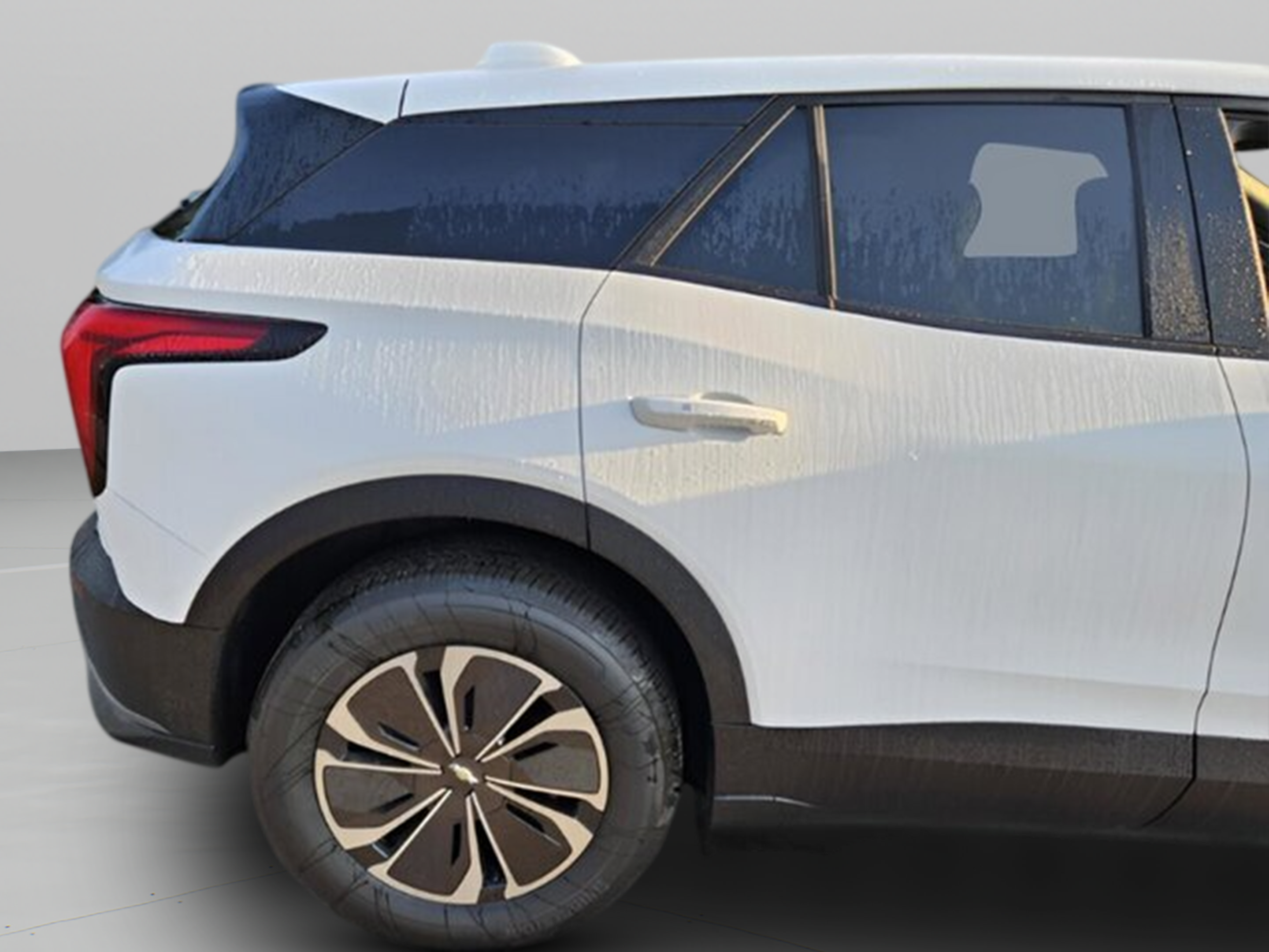 New 2025 Chevrolet Blazer EV LT AWD/4WD image 27