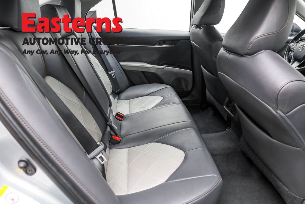 Used 2019 Toyota Camry XLE image 20