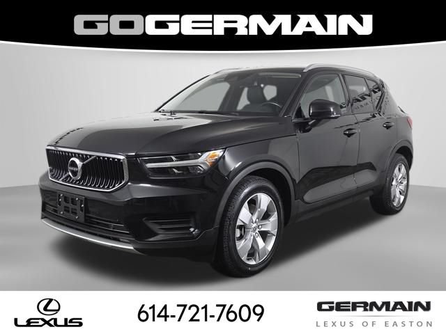 Used 2019 Volvo XC40 T5 Momentum