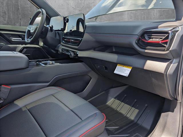 New 2024 Chevrolet Silverado EV RST image 19
