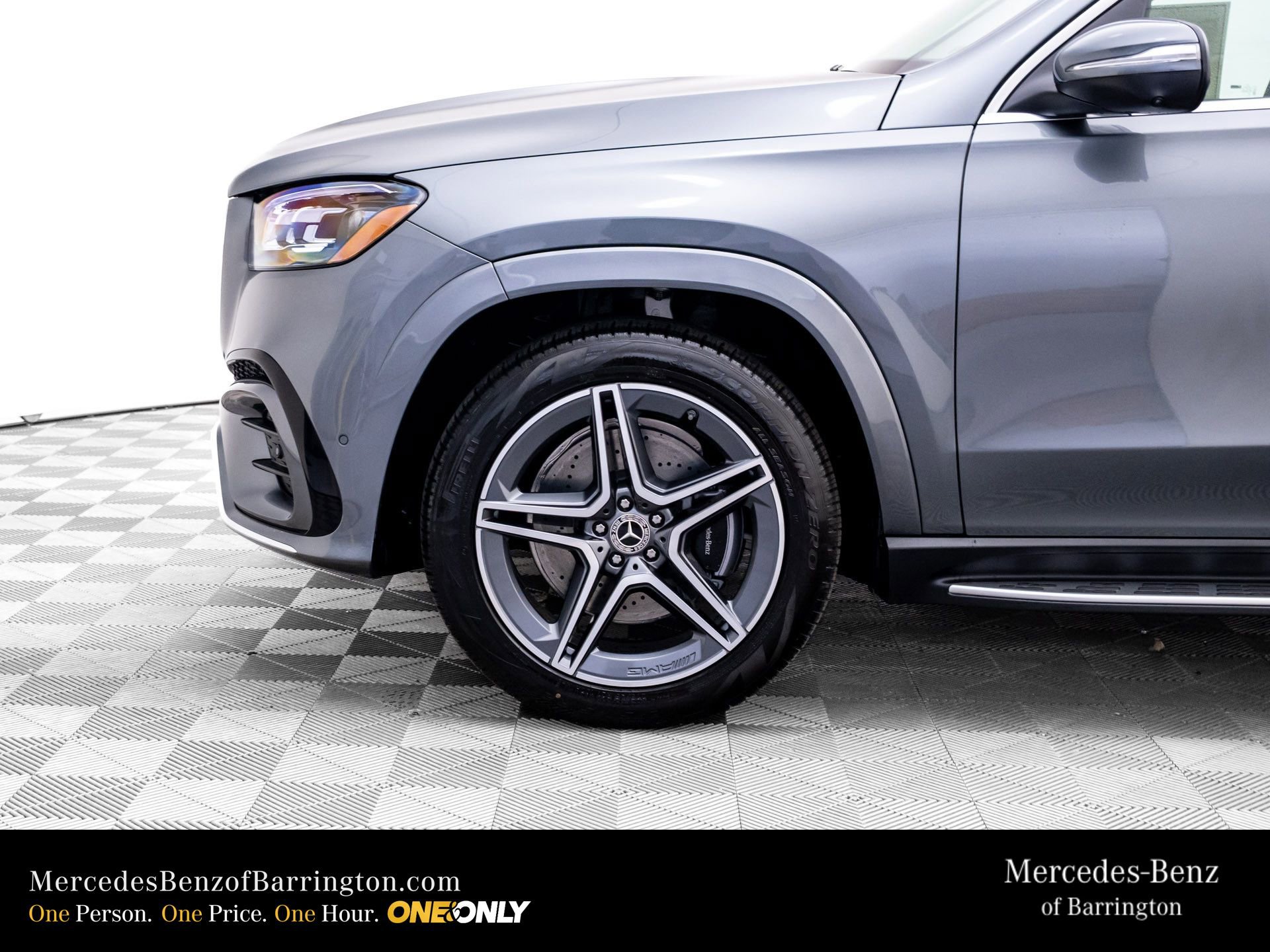 New 2026 Mercedes-Benz GLS 450 4MATIC image 39