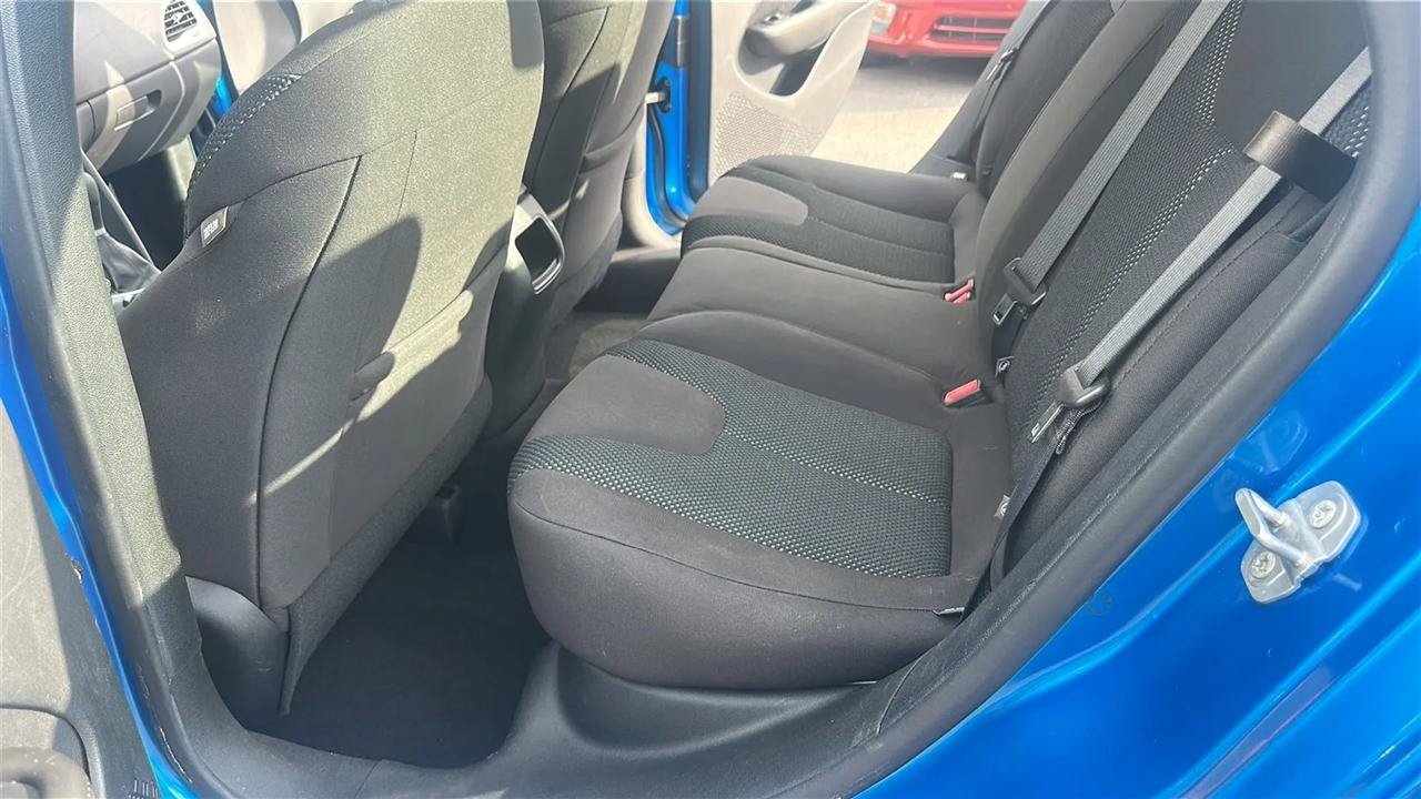 Used 2015 Dodge Dart SE w/ Convenience Group FWD image 23