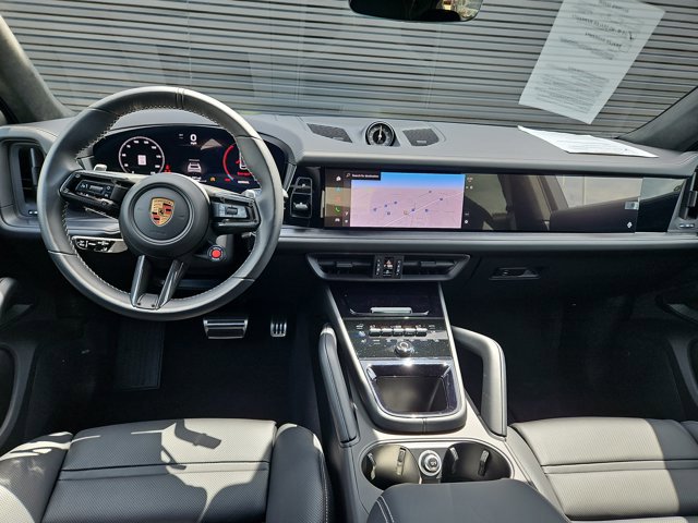 Certified 2025 Porsche Cayenne Turbo GT AWD/4WD image 17