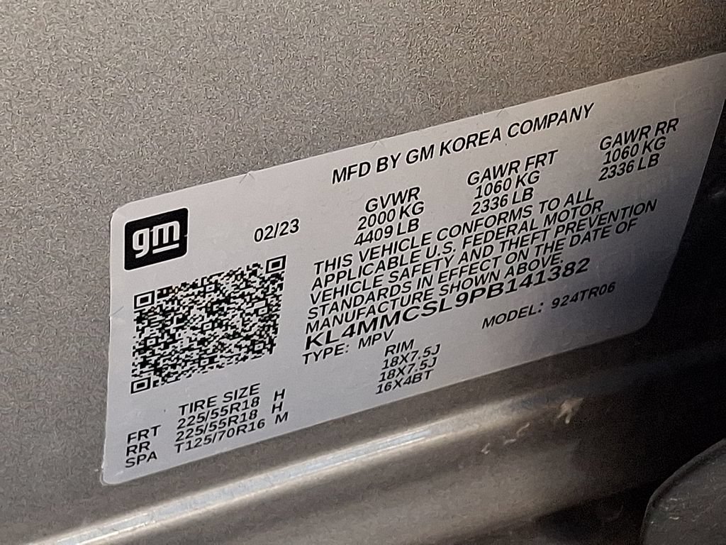 Used 2023 Buick Encore GX Preferred w/ Cold Weather Comfort Package AWD/4WD image 27