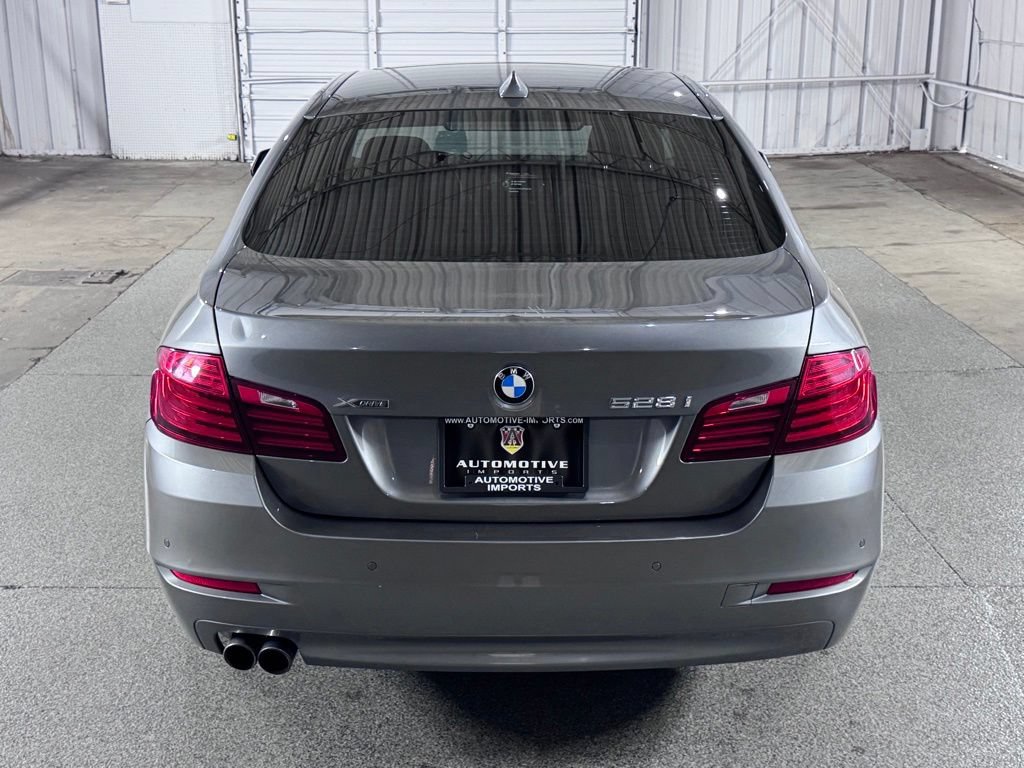 Used 2014 BMW 528i xDrive Sedan AWD/4WD image 11