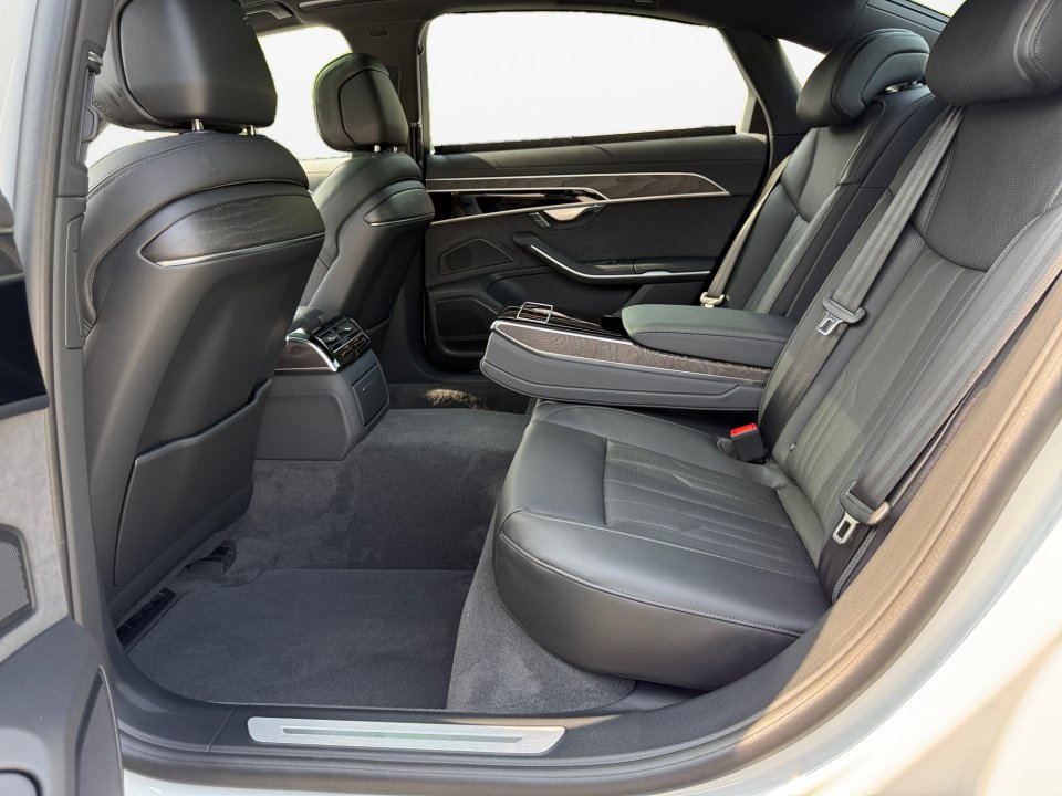 New 2026 Audi A8 L 3.0T AWD/4WD image 13