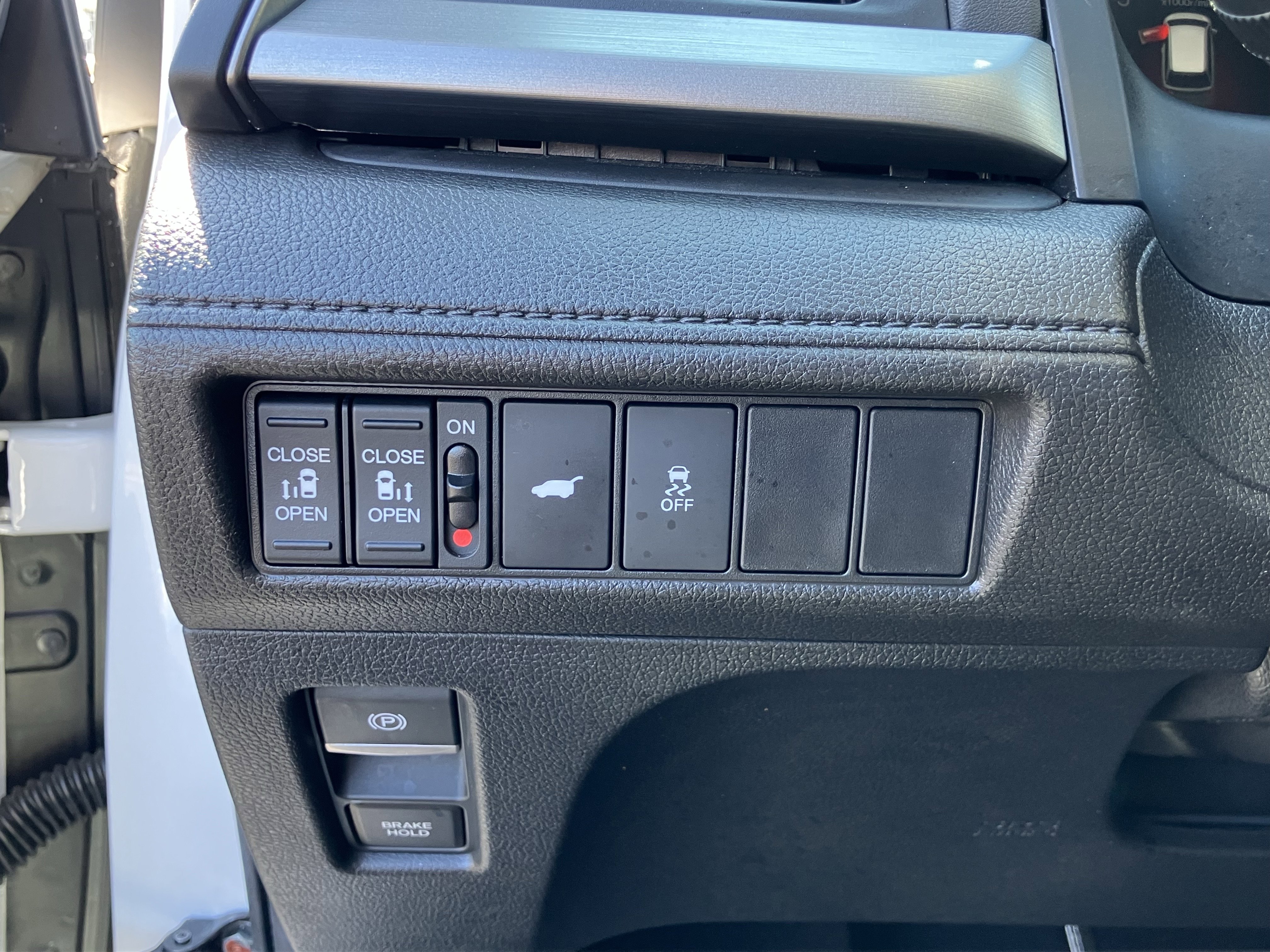 Certified 2025 Honda Odyssey EX-L image 19
