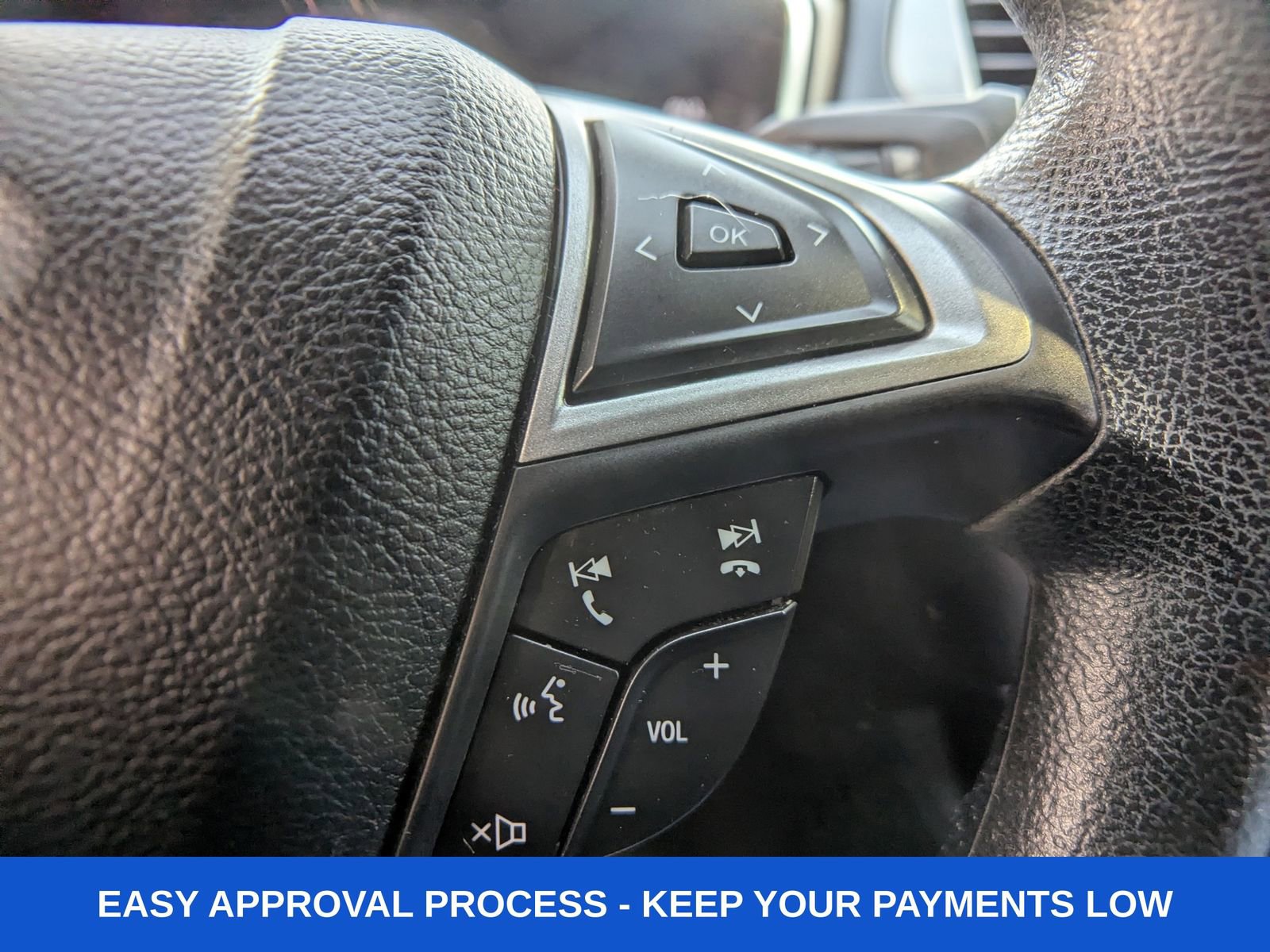 Used 2017 Ford Fusion SE w/ Fusion SE Technology Package image 33