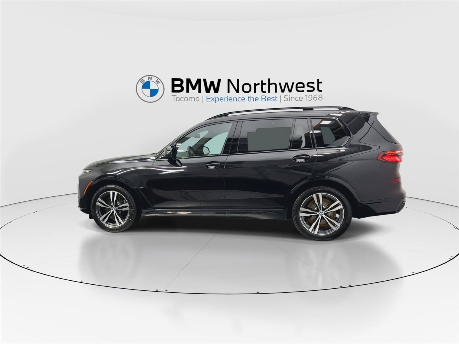 New 2026 BMW X7 M60i AWD/4WD image 11