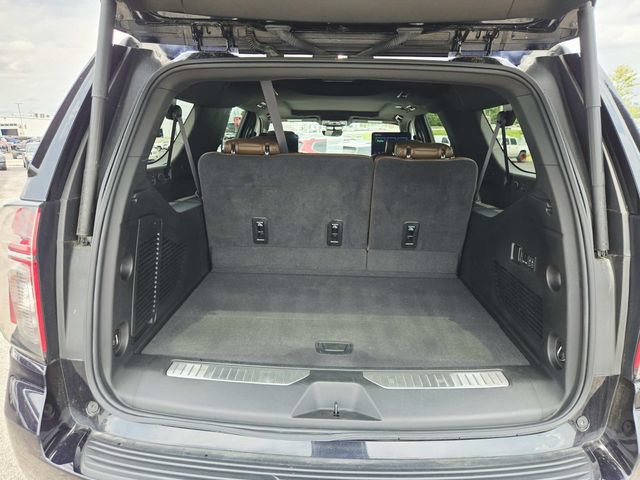 Used 2024 Chevrolet Suburban High Country w/ Advanced Technology Package AWD/4WD image 13