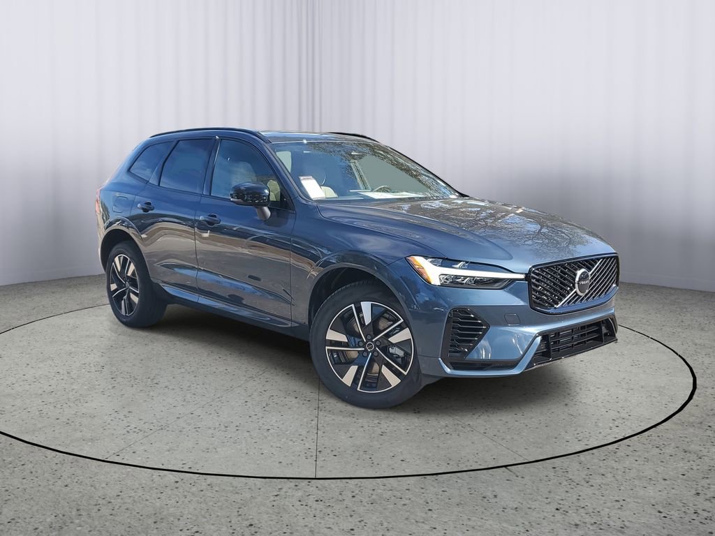 New 2026 Volvo XC60 T8 Core