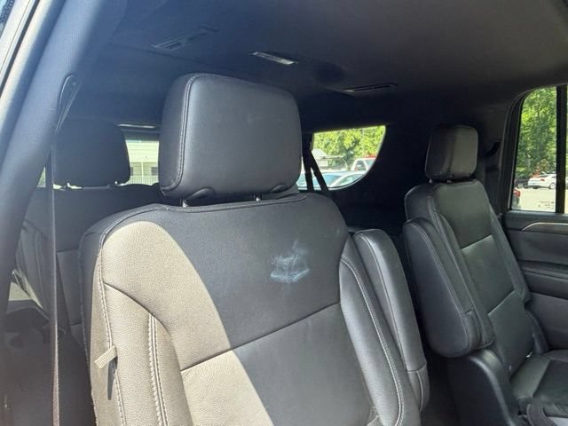 Used 2021 Chevrolet Suburban LT w/ LT Signature Package AWD/4WD image 26