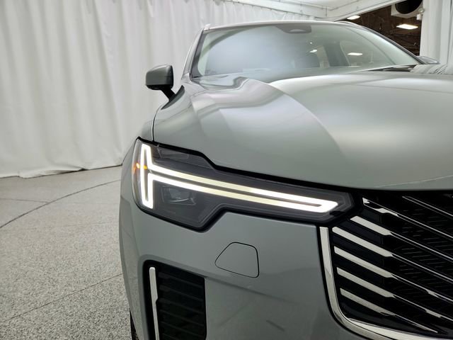 New 2026 Volvo XC90 B6 Plus w/ Protection Package Premier image 27