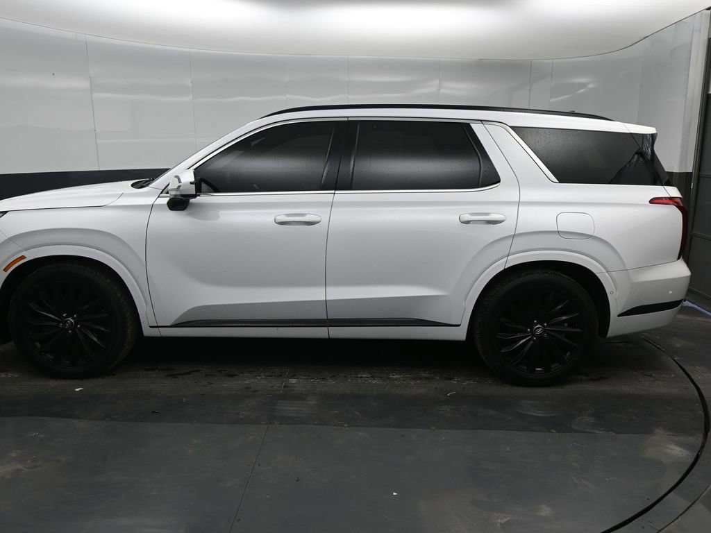Used 2024 Hyundai Palisade Calligraphy image 22