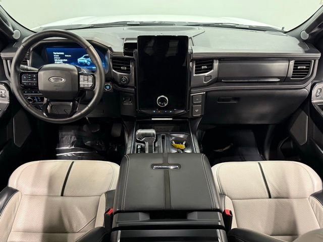 Used 2023 Ford F150 Lightning Platinum image 35