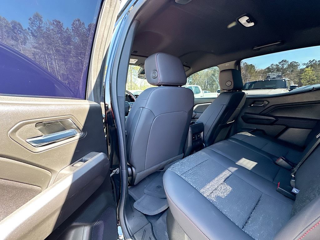Used 2023 Chevrolet Colorado Z71 w/ Advanced Trailering Package image 17