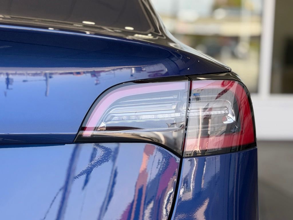 Used 2023 Tesla Model 3 Standard Range RWD image 13