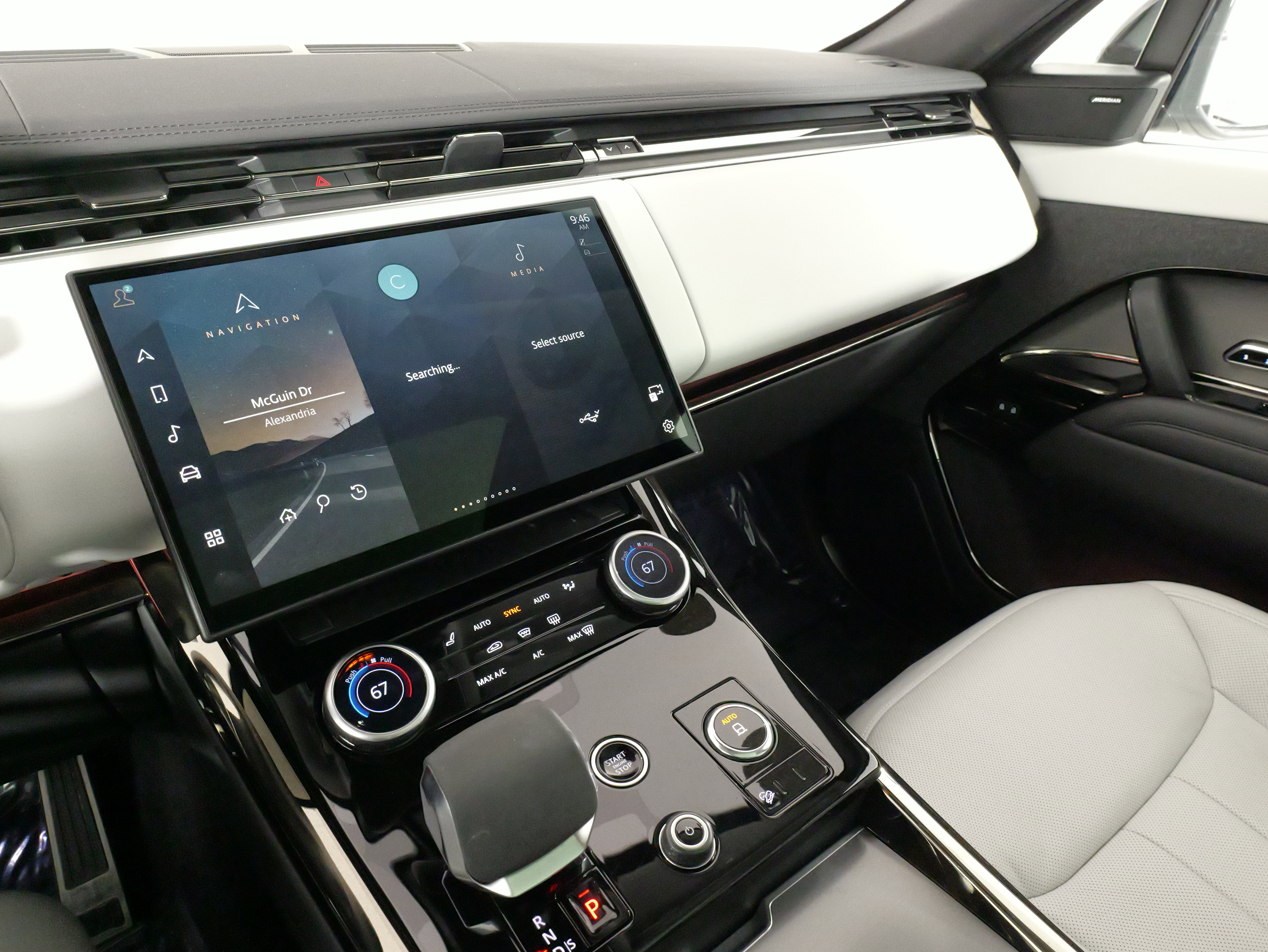 Used 2023 Land Rover Range Rover Sport SE Dynamic image 44