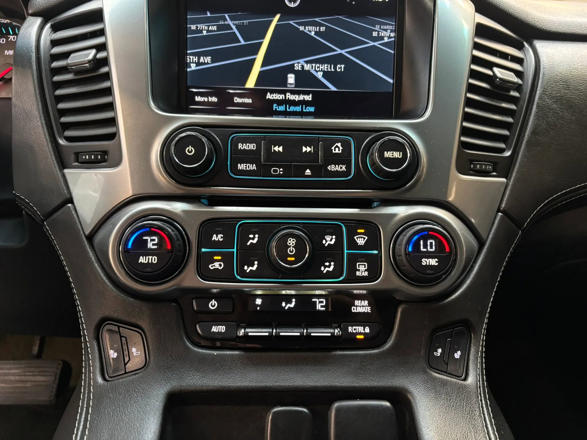 Used 2015 Chevrolet Tahoe LT AWD/4WD image 21