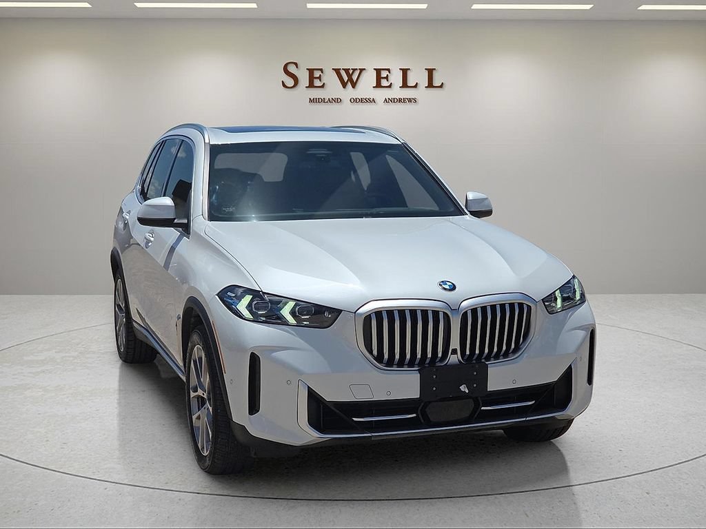 Used 2025 BMW X5 xDrive40i w/ Premium Package AWD/4WD image 7
