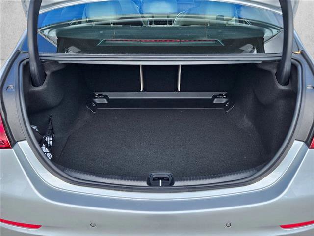 Used 2025 Mercedes-Benz C 300 Sedan image 7