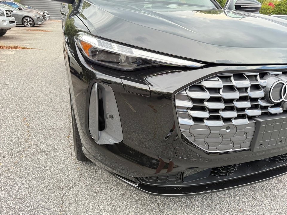 New 2025 Audi Q5 Premium Plus image 23