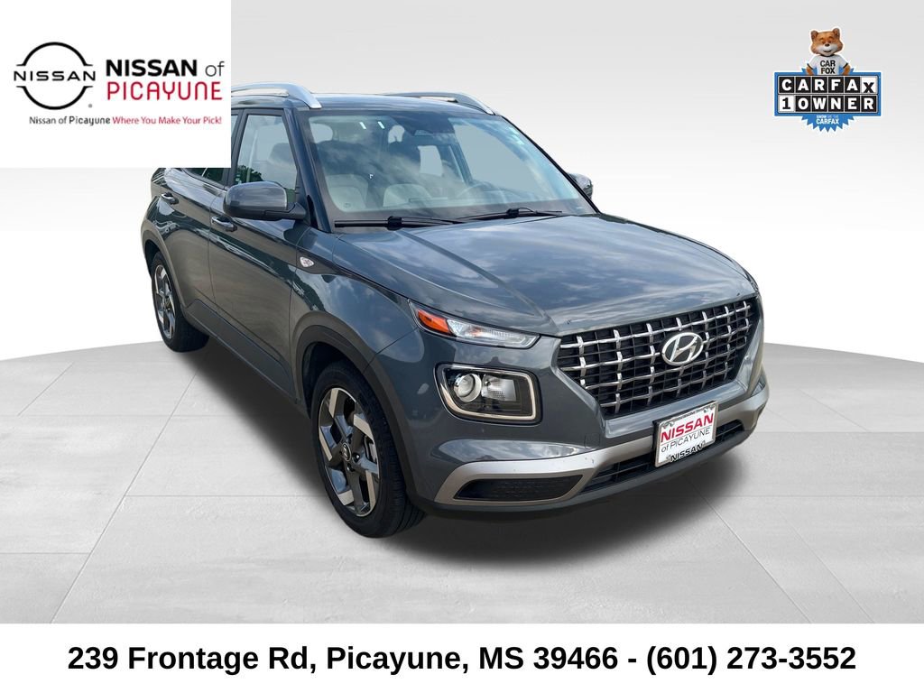 Used 2025 Hyundai Venue SEL FWD image 8