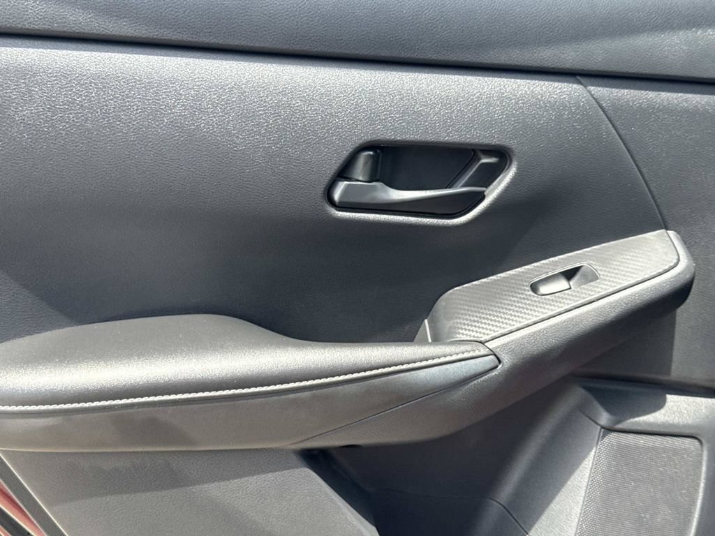 Certified 2025 Nissan Sentra SV FWD image 12