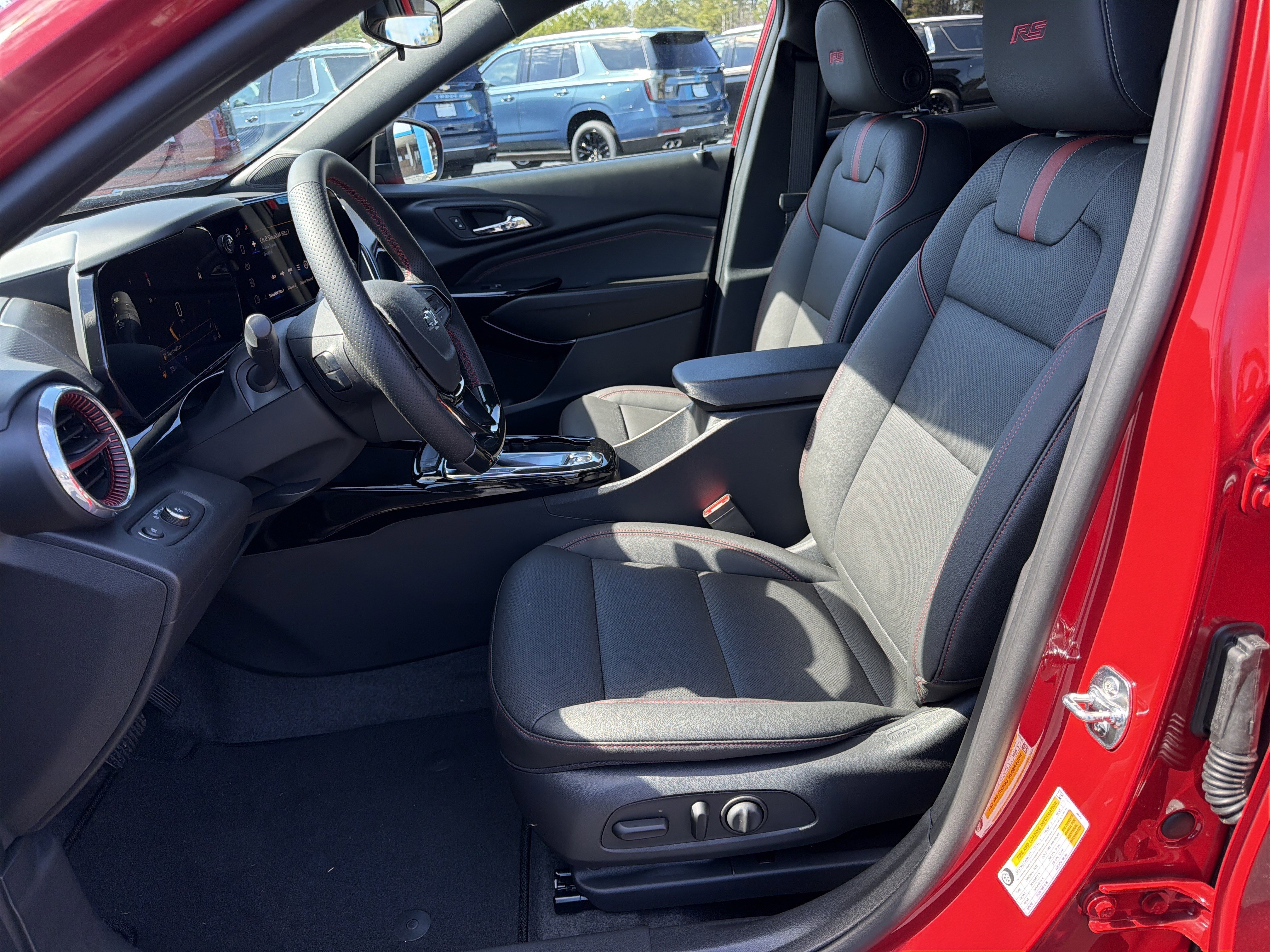 New 2026 Chevrolet Trax RS image 9