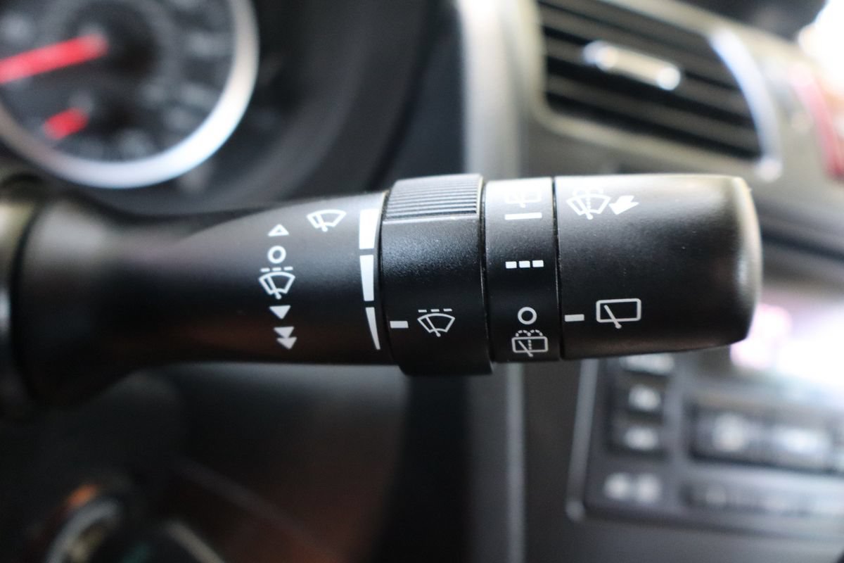 Used 2014 Subaru Crosstrek 2.0i Premium AWD/4WD image 32