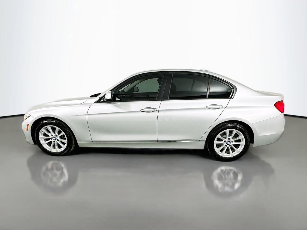 Used 2016 BMW 320i Sedan RWD image 8
