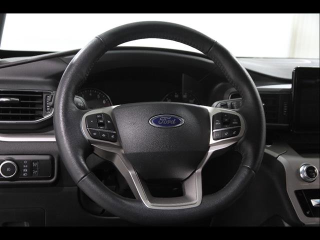 Certified 2024 Ford Explorer XLT w/ Equipment Group 202A AWD/4WD image 8