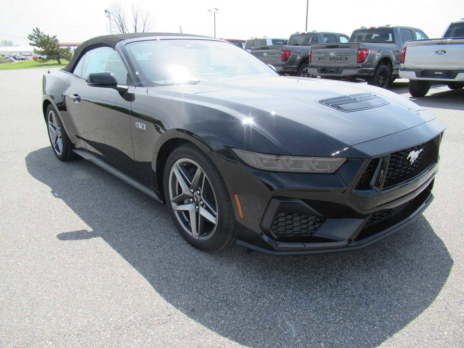 New 2025 Ford Mustang GT Premium image 3