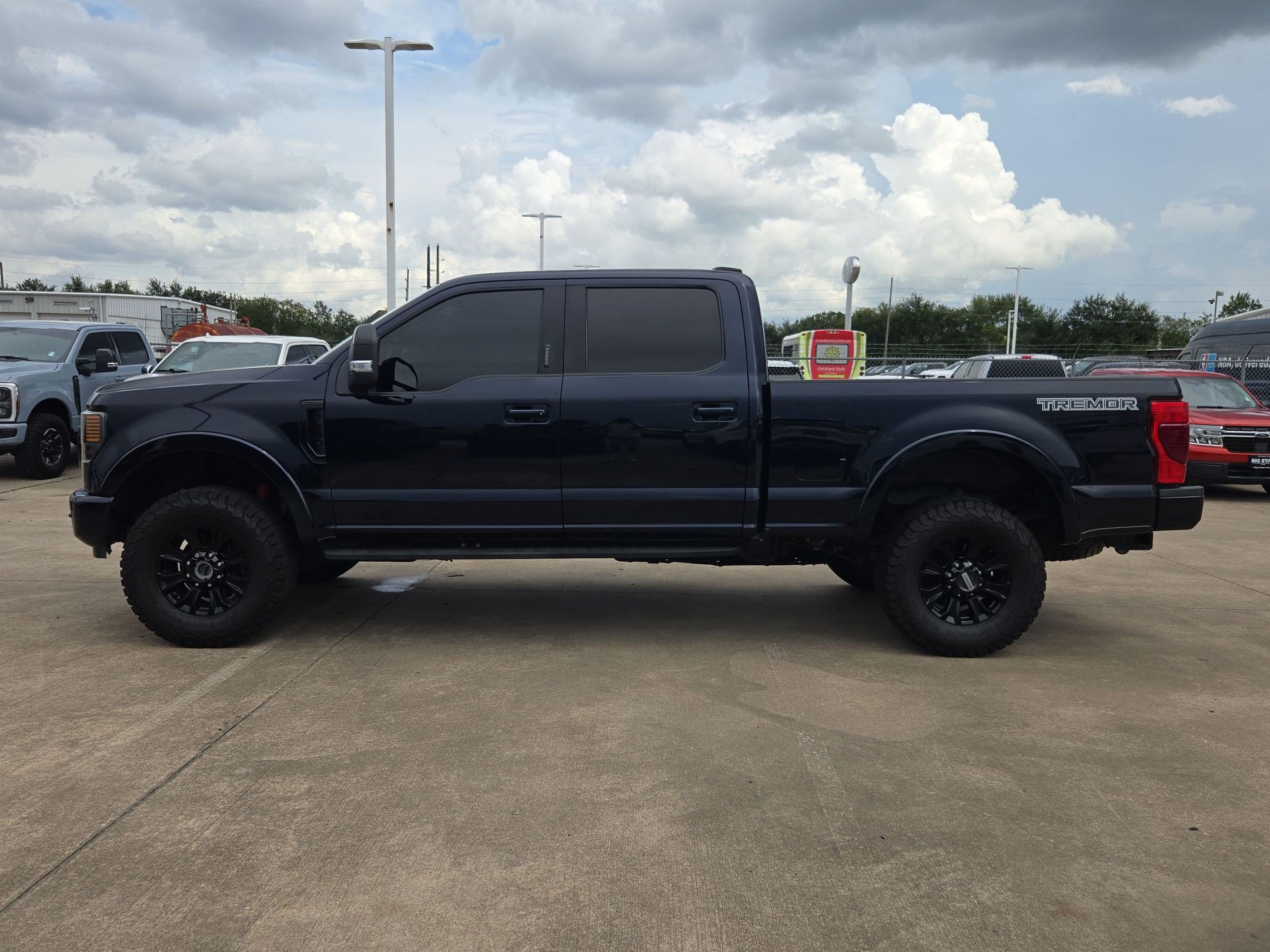 Used 2021 Ford F250 Lariat AWD/4WD image 9