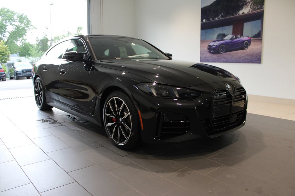 New 2026 BMW 440i xDrive w/ Premium Package AWD/4WD image 2