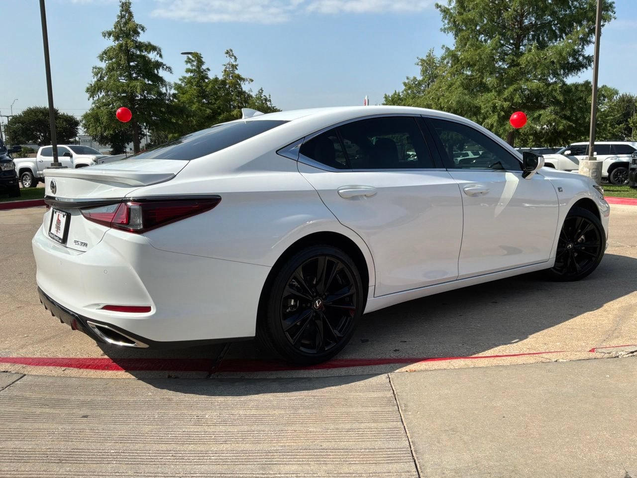 Used 2024 Lexus ES 350 F Sport FWD image 6
