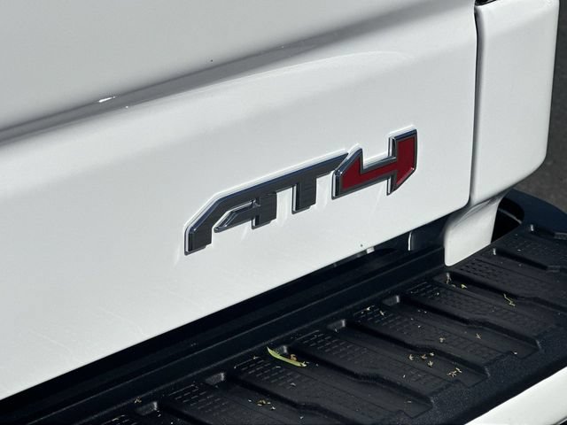 New 2026 GMC Sierra 1500 AT4 w/ AT4 Premium Package AWD/4WD image 33