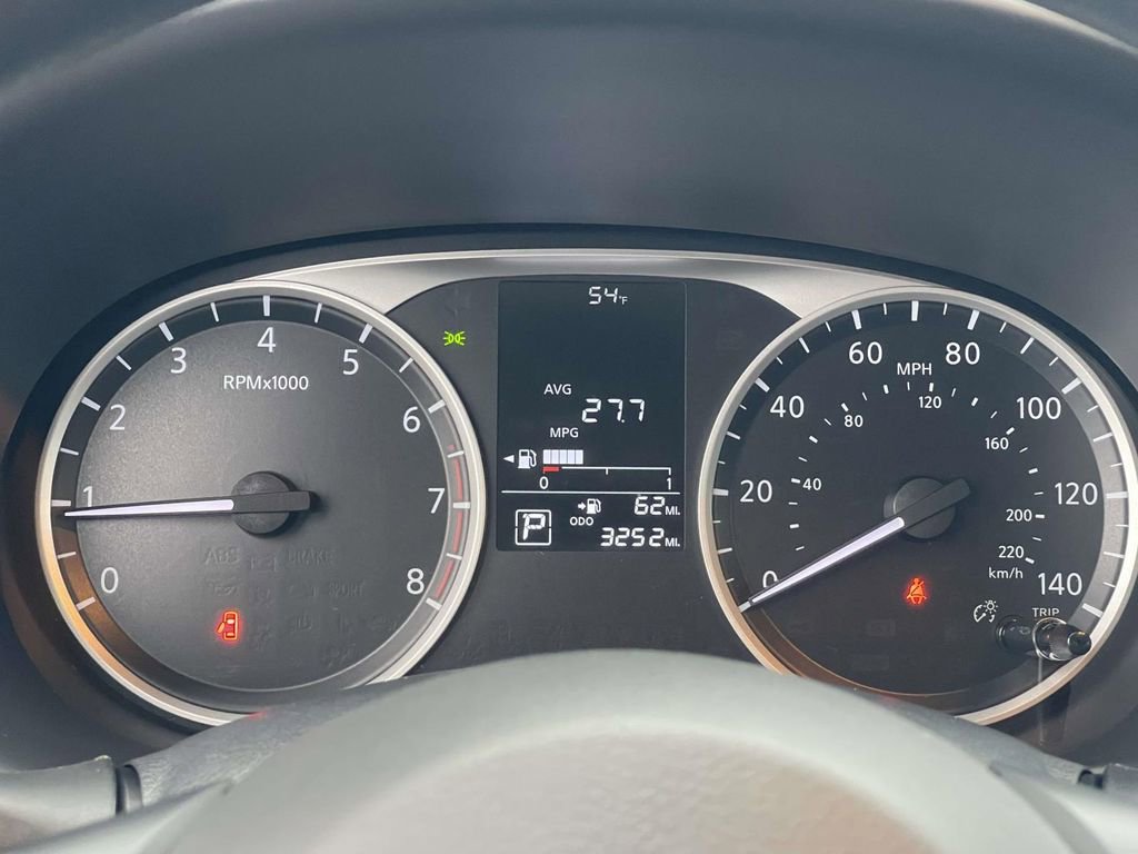 Used 2025 Nissan Kicks Play S image 26