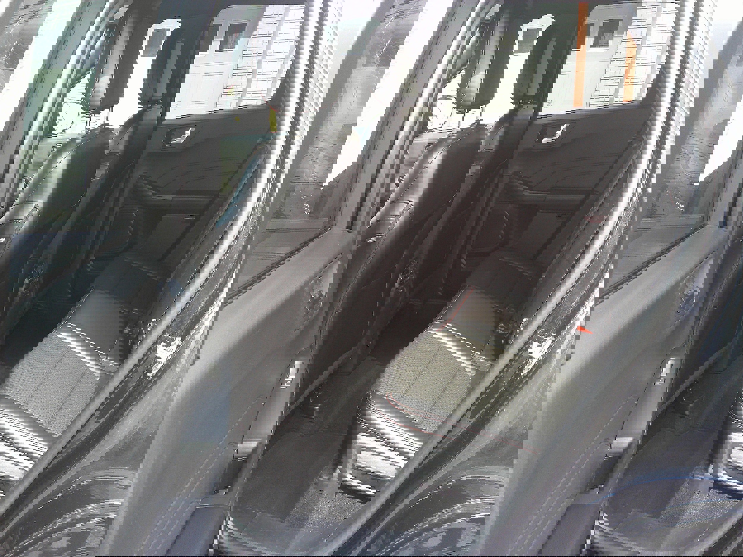 Used 2024 Ford Escape ST-Line image 19