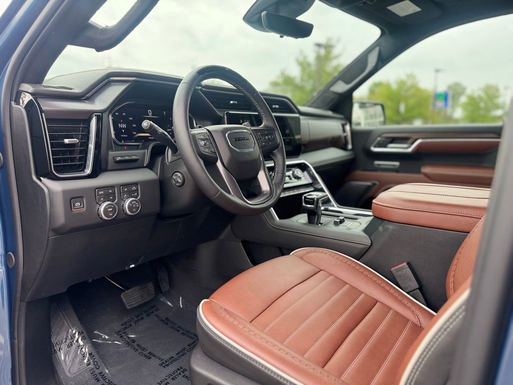 Used 2026 GMC Sierra 1500 Denali Ultimate AWD/4WD image 14