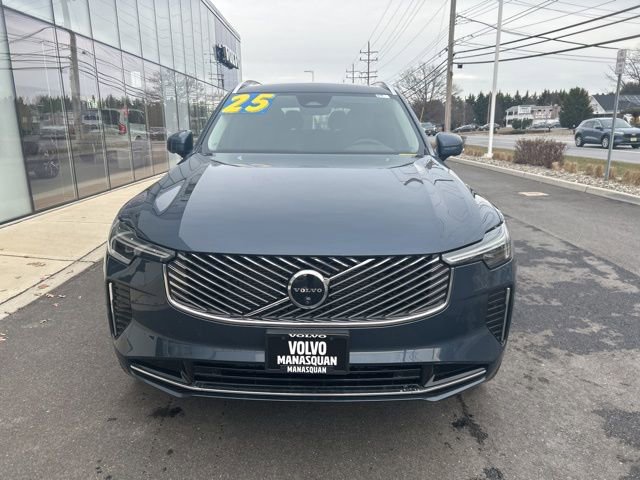 Certified 2025 Volvo XC90 B6 Plus image 7