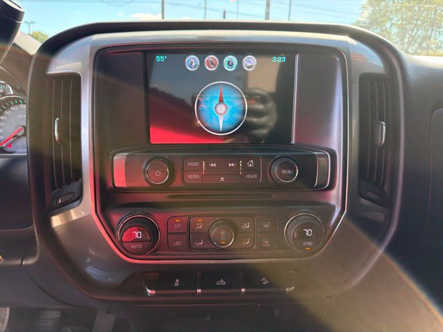 Used 2018 Chevrolet Silverado 1500 LT w/ All Star Edition AWD/4WD image 21