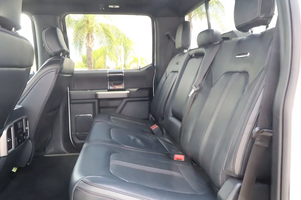 Used 2022 Ford F350 Platinum w/ Tremor Off-Road Package AWD/4WD image 32