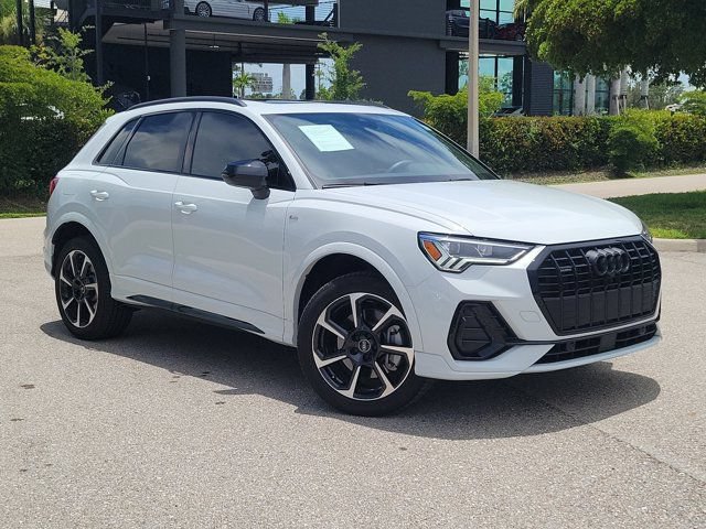 Certified 2025 Audi Q3 2.0T Premium Plus w/ Premium Plus Package AWD/4WD image 32