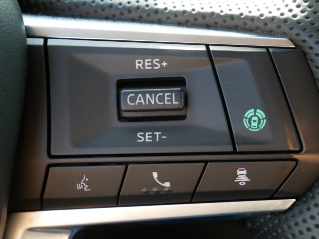 Used 2024 Mitsubishi Outlander SE AWD/4WD image 19