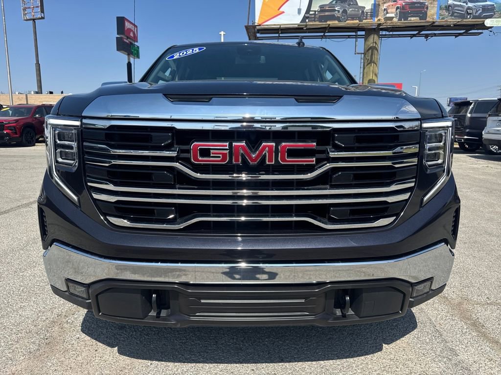 Used 2025 GMC Sierra 1500 SLT image 10