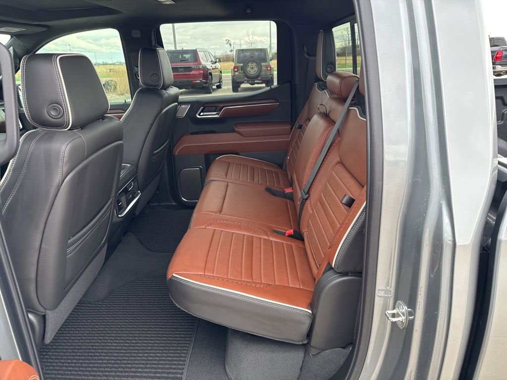 Used 2024 GMC Sierra 1500 Denali Ultimate image 17