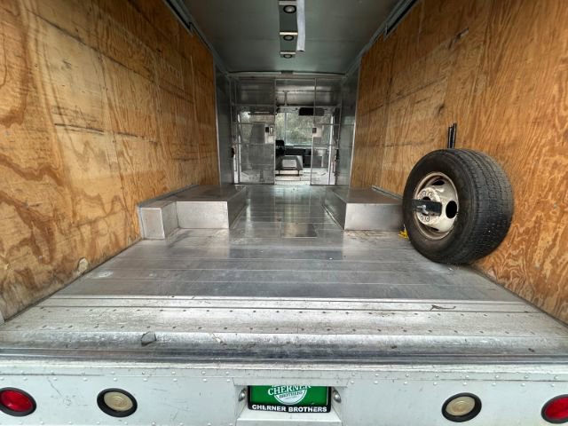 Used 2013 Ford E-350 and Econoline 350 Super Duty w/ Air Conditioning Prep Pkg image 23